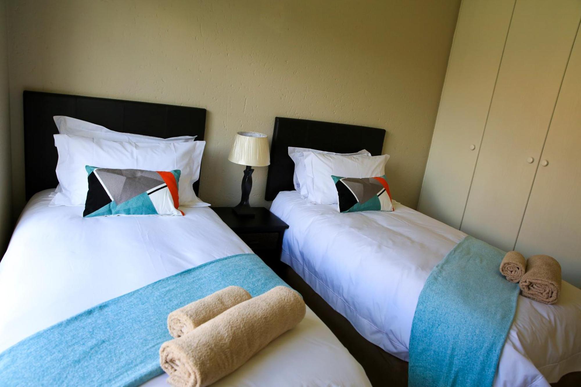 African Eagle Apartments Witfield Εξωτερικό φωτογραφία
